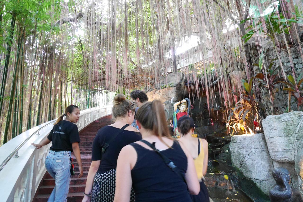 Chingcha Hostel