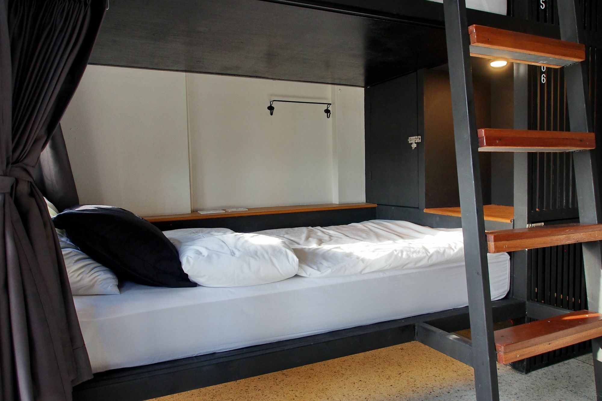 Hostel Chingcha *